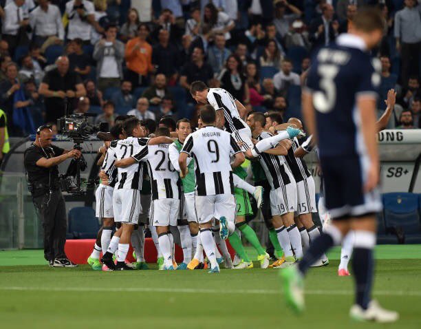 CONGRATULATIONS!!! ⚪️⚫️⚪️⚫️

Juventus win their 12th Coppa Italia and their 3rd in a row. 👏👏👏