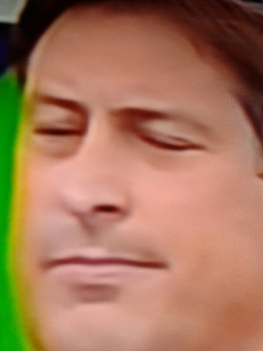HugoMoreno_C's tweet photo. #GraciasInternetPor #ESPNredes 
disfrutando del programa https://t.co/bgsp8AwTIT