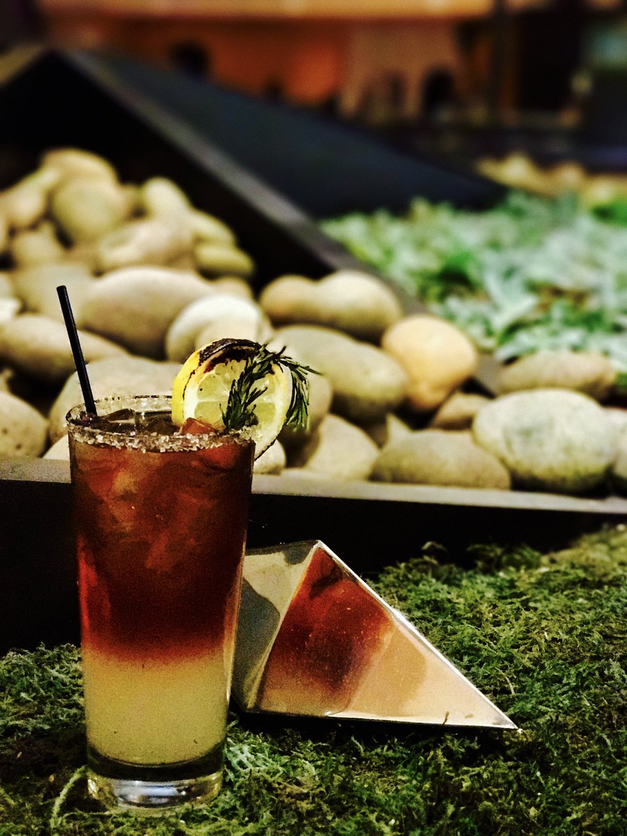RenDenSTP's tweet photo. T minus 1 hour! Here's another #sneakpeak! Come say #hi to our friends from @Spring44spirits! #GDOD #businessunusual #renhotels #rendenstp https://t.co/jKVggBMzMh