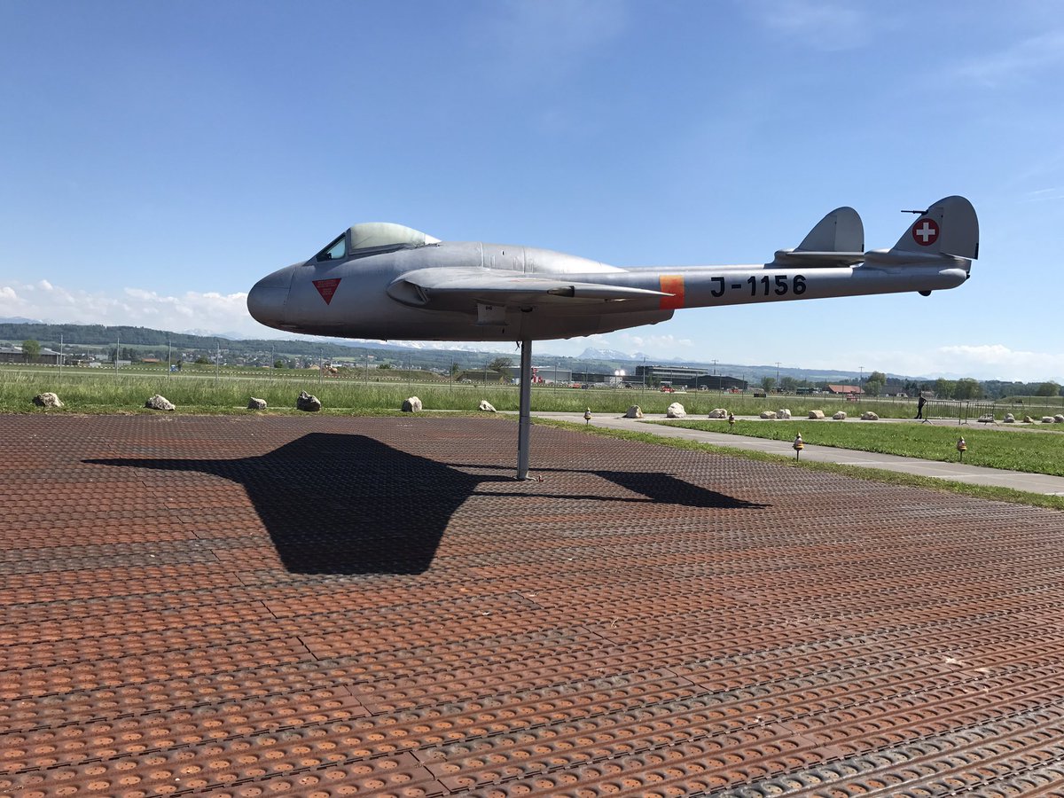LalanneVlalanne's tweet photo. Accelinn est à l'Assemblée générale du grpm en suisse au musée clin d'aile #aero #defense #swiss https://t.co/845foxkayF