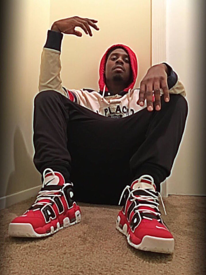 <a href="/Art_Gretzky/">LIL ART🔥💯🔴</a>🔥🔥🔥 Artist Out Of MO Mixtape 🔥🔥🔥Living Life Like A G !!!🔥🔥🔥Available TODAY <a href="/spinrilla/">Spinrilla</a> #spinrilla #mixtape #LILART