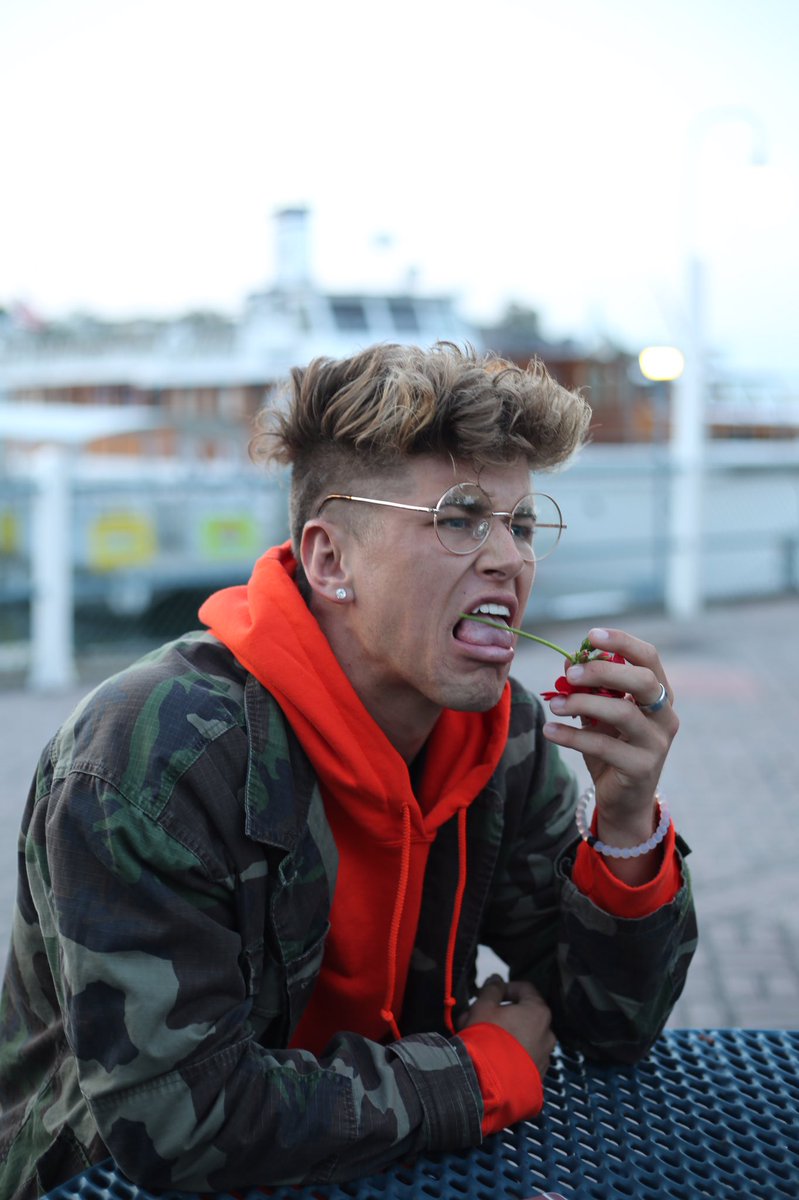 natekgarner's tweet photo. When you bite a rose thorn 😂🌹 https://t.co/v2w58gBH3m
