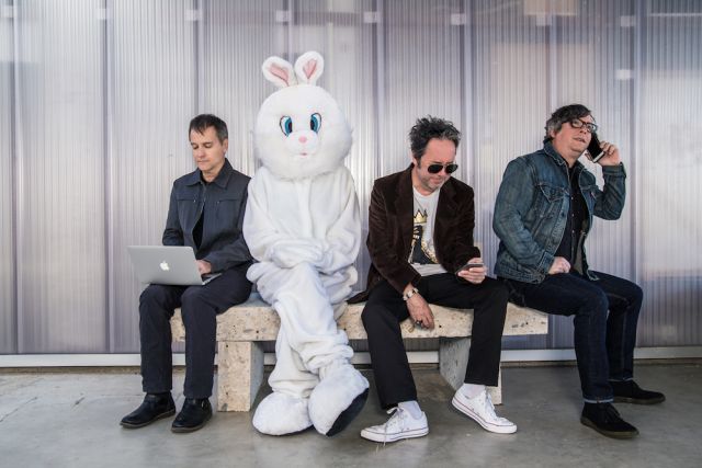 RockCellarMag's tweet image. Fastball&apos;s @MilesZuniga on #StepIntoLight, touring w/ @EverclearBand, 19 years since &apos;The Way&apos;, record labels &amp;amp; more bit.ly/2pMDWyK