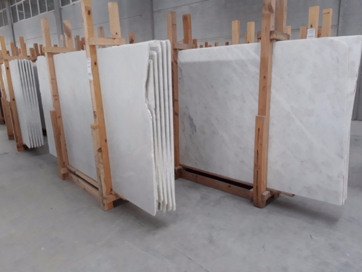 InspectStone's tweet image. Amazing white &amp;amp; gray from this week's inspections! Check more: inspectstone.com #marble #architecture #design #turkishstones