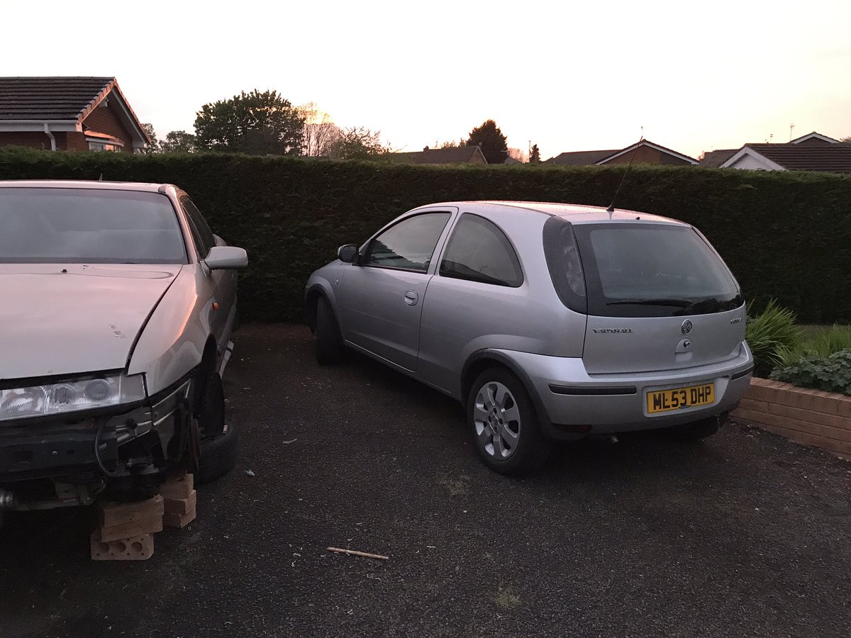 wrightson_jon's tweet image. Sooooo this just happened.....