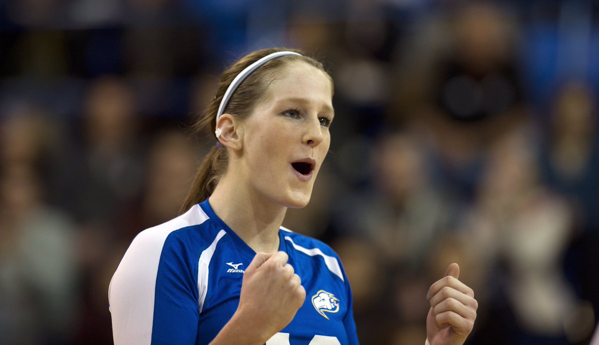 Danielle Brisebois and three Thunderbird alumni named to <a href="/VBallCanada/">Volleyball Canada</a> roster 🇨🇦 #GoBirdsGo

READ: bit.ly/2pX3G6K