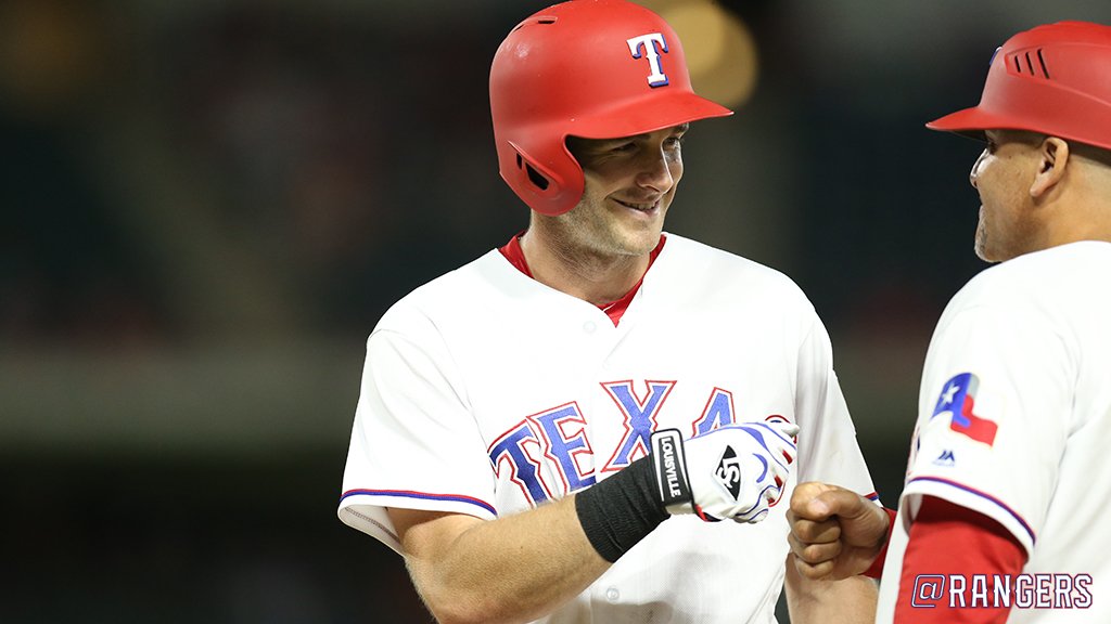 Rangers's tweet photo. 8 straight! 

FINAL: Rangers 9, Phillies 3. #LoneStarGrit https://t.co/fHgHuvtFNd