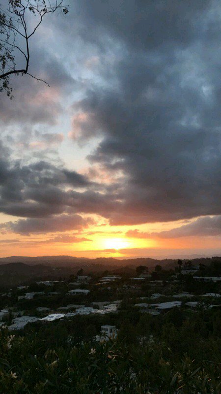 moccia_adriana's tweet photo. @JaredLeto #snapcbat * .* I see the infinity across your eyes...xo tenx https://t.co/Smigdqxuxs