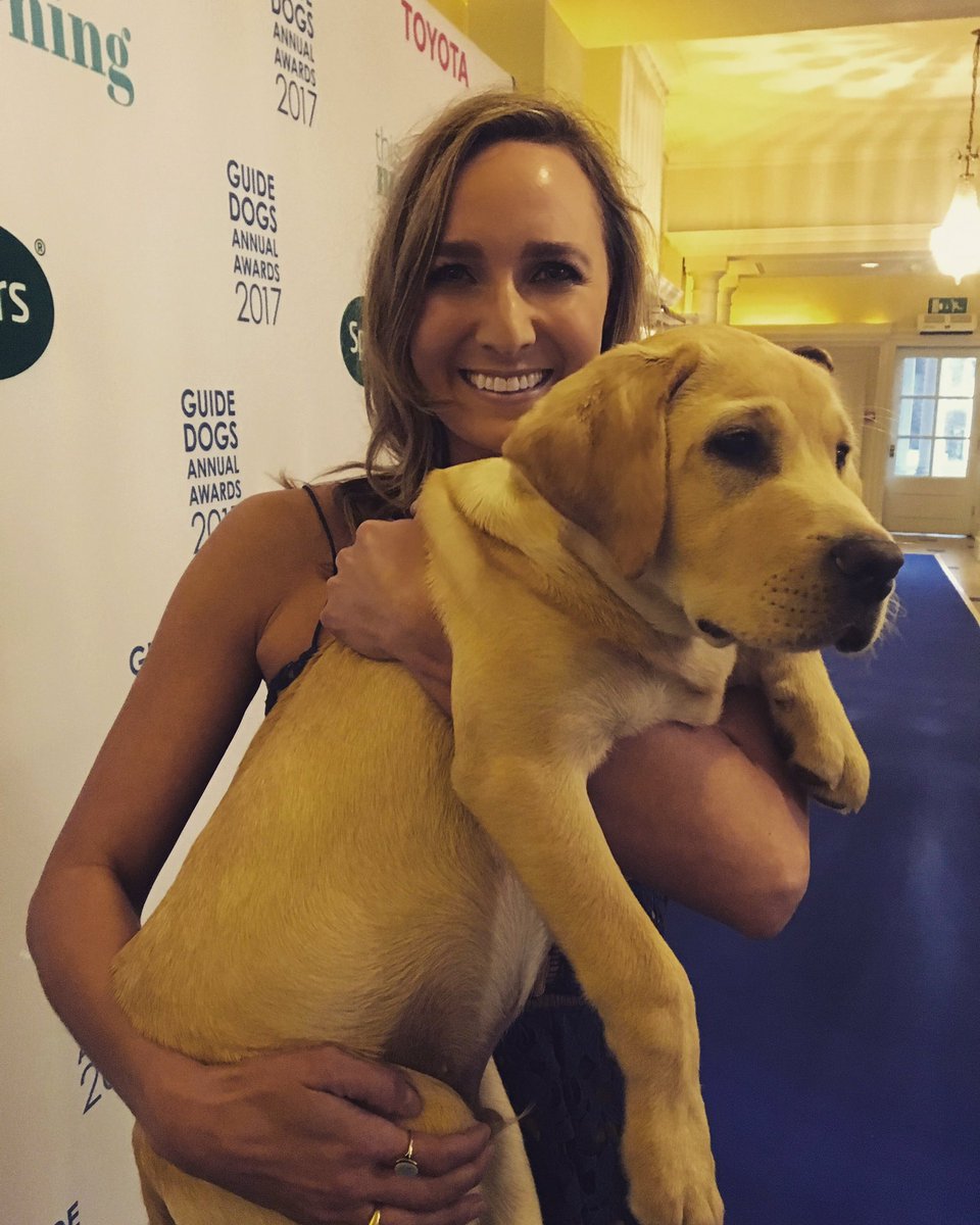 estevensmusic's tweet photo. Honour to perform for so many inspirational people at tonight's #GuideDogsAwards - thank you for having me, what a great night! @guidedogs https://t.co/FLxRgqX1Q4