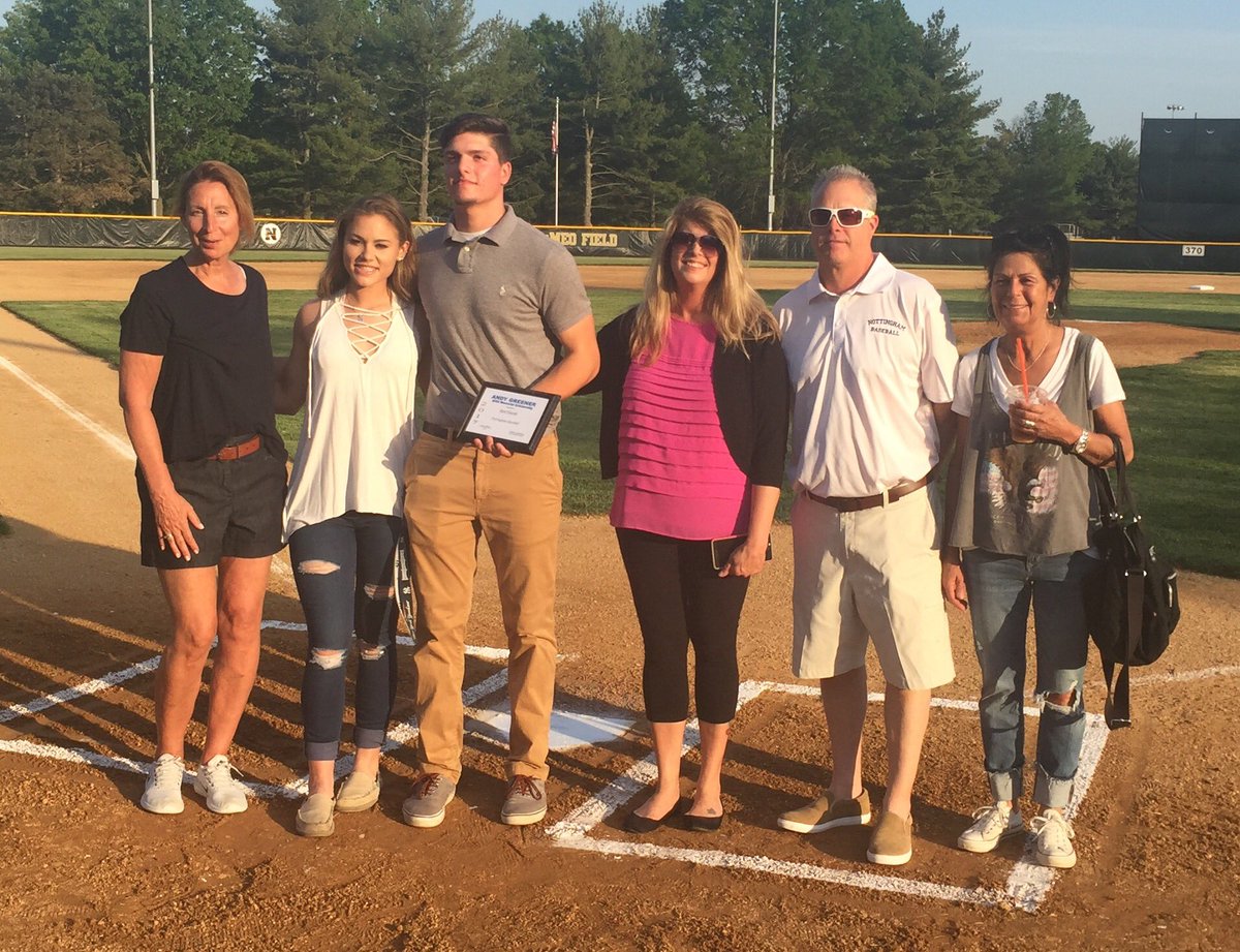 NorthstarsAD's tweet photo. Northstars' pitcher Ron Voacolo is honored as the 2017 recipient of the Andy Greener Scholarship! ⚾️💫 #NorthstarPride https://t.co/HbAMkn3xuE