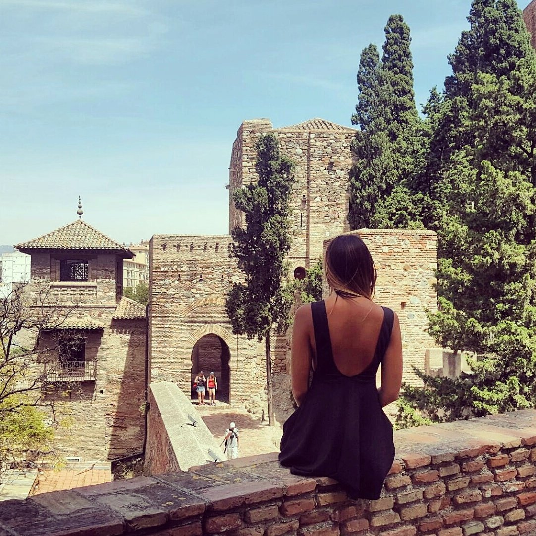 Málaga que bella eres 🌴💜 #Malaga #Alcazaba