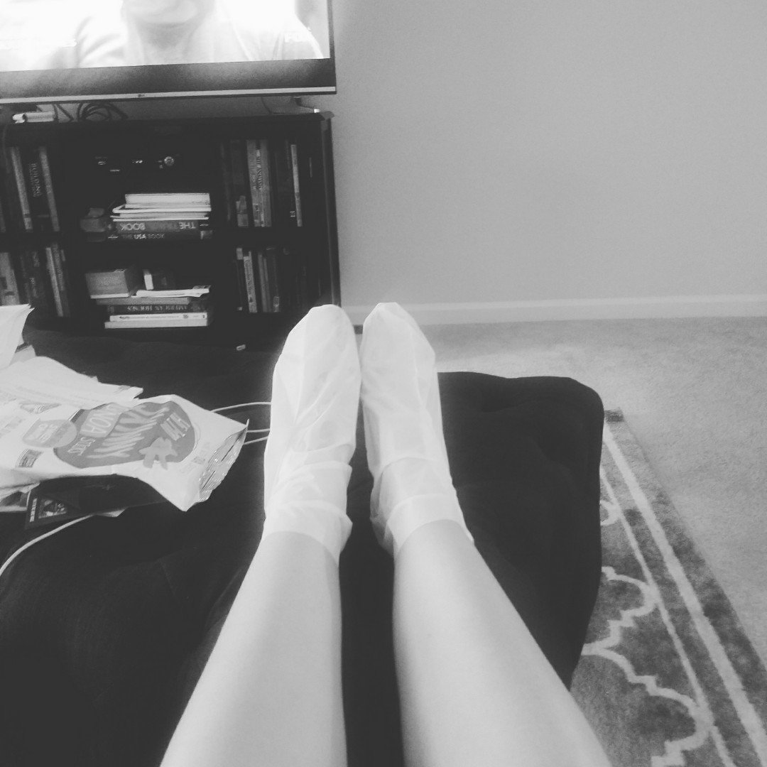 xXJustLiveLifeX's tweet photo. Foot spa at home #manipedispa #contest @ilove7thheaven @influenster https://t.co/bJsjXXf6xh