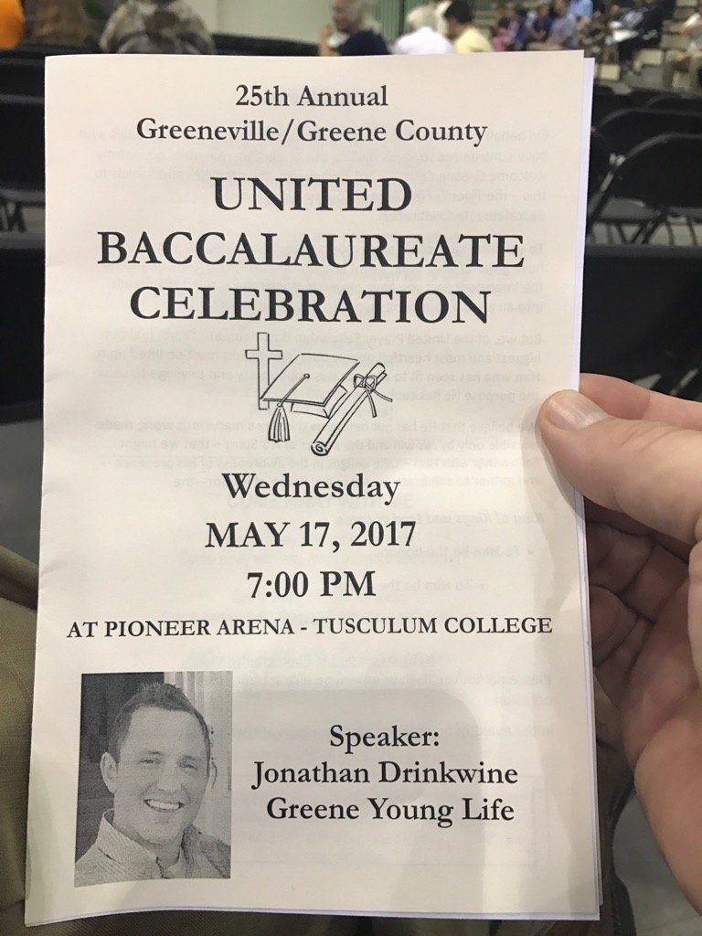 drjmoorhouse's tweet photo. Honored to celebrate and dedicate our seniors! #learningw/olimits https://t.co/kUnkpWajmr