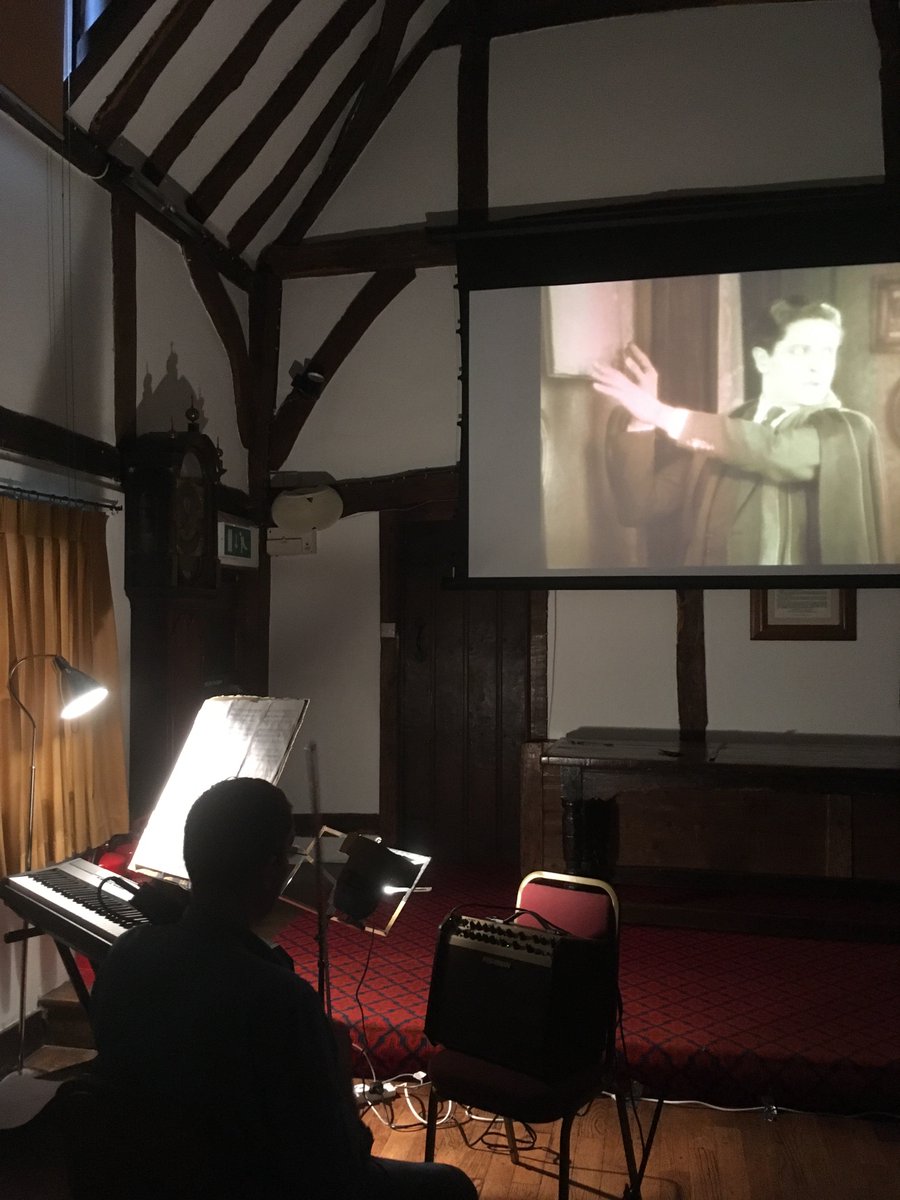 CornfordMusic's tweet photo. Thoroughly enjoyed our premiere of #silentfilm THE LODGER @WycombeArtsFest this eve! 🎵 Great audience! #electricviola https://t.co/hgNt1FUApf