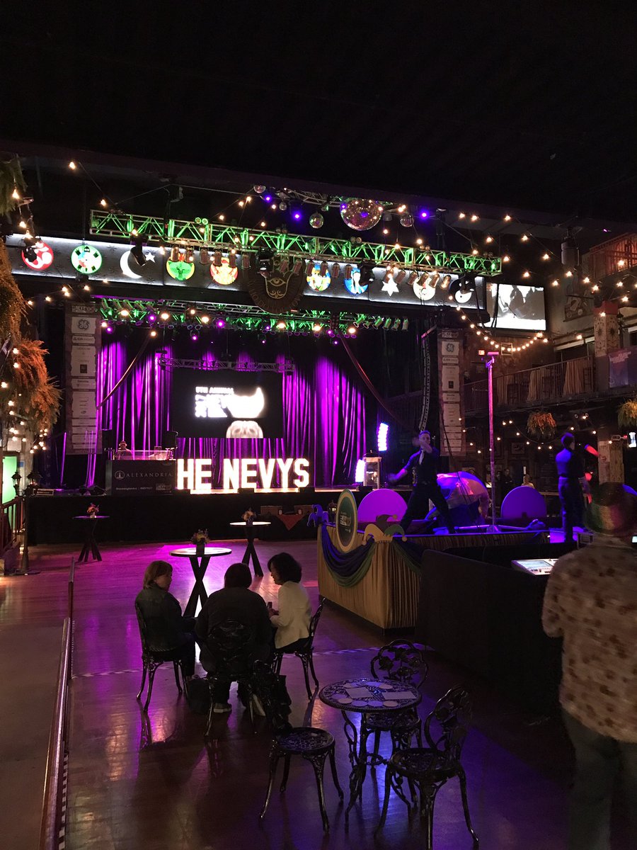 stevegarfield's tweet photo. #whyireland #nevys17 @IDAemergebiz https://t.co/P8RtIiWDOp