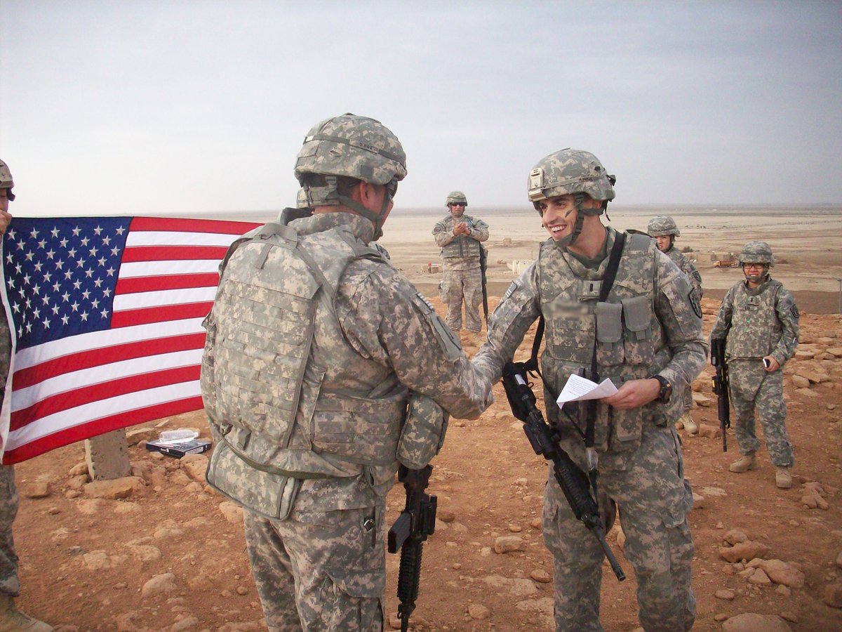 TopChoiceATX's tweet photo. Thanks to Brian, for his service. Pictured here during his re-enlistment ceremony on top of the Ziggurat of Ur. #MemorialDay 🇺🇸 https://t.co/qexejhKmgv