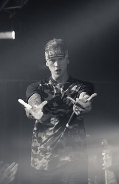 Fuck everyone that thinks it okay to tell people to kill themselves.