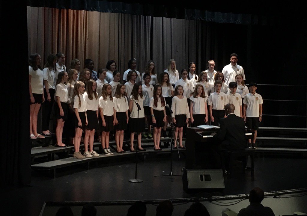 FunCulbreth's tweet photo. Festival chorus: yup, they still got it. #culbrethsgottalent https://t.co/sRO7oci0OX