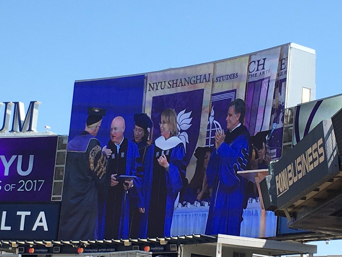 avibavi's tweet photo. Inspired to see @ShuttleCDRKelly and @GabbyGiffords receive an honorary degree from President Andrew Hamilton #NYU #NYU2017 #Steinhardt2017 https://t.co/U6f8Izsth7