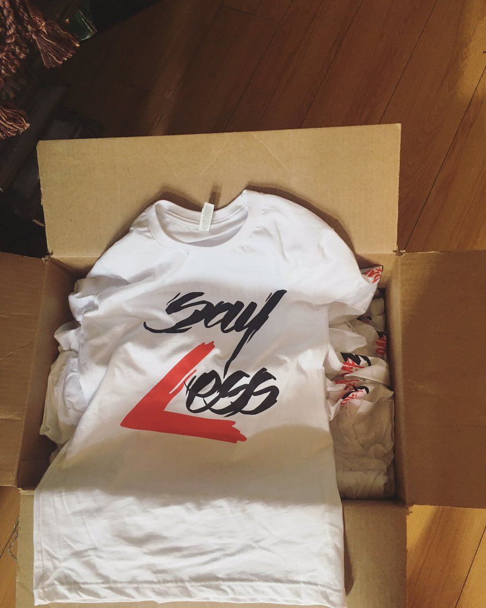AR_Restless's tweet photo. New Collab Gear with my Family @DefEyeClth DM For 💰💰💰
#RestlessCo x #Defeye https://t.co/fYFPu4IiNL