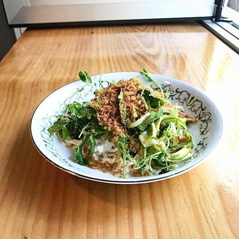 PecksArcade's tweet photo. STRACCIATELLA
shaved asparagus, fried garlic vinaigrette, spicy breadcrumbs
🌿🌿🌿🌿🌿🌿🌿
#pecksarcade #vegetableforward #vegetablefocused https://t.co/sLiFWyCOiJ