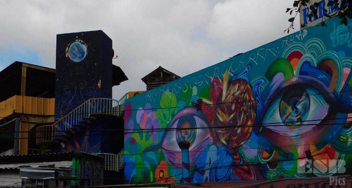csotito's tweet photo. Somewhere in Tj's downtown #Tijuana #touring #colorful Follow on Facebook @esbpics https://t.co/JE2k7WlKuS