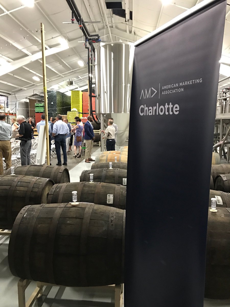 ACMConnect's tweet photo. At @charlotteama event on how digital experiences can support in-store and online growth #amaclt #acmaroundtown #agencylife https://t.co/shZOH78rR8