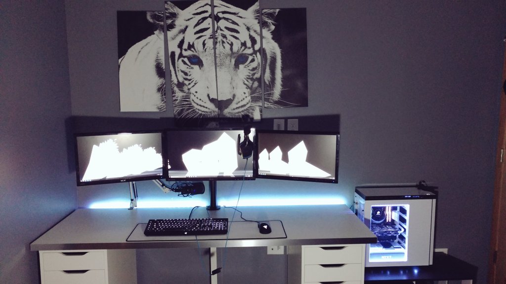 DeputyRuler's tweet photo. This may just be my last setup update, so I hope you all like it :) https://t.co/qErWmBHPCC