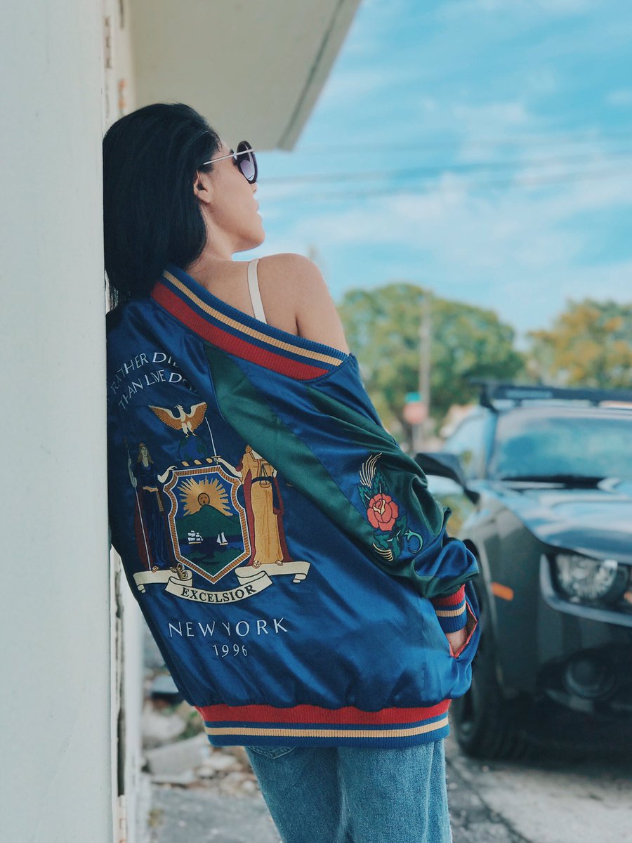 adelamusic's tweet photo. I'd rather die enormous than live dormant ✊🏽@EntreeLifeStyle photo by @Stockroll #AdELA #entreels #Dreamer&Thinkers https://t.co/9kHGGlYOp0