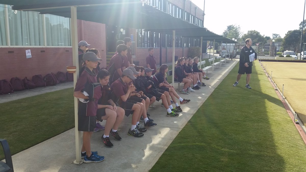 Sunbury College students getting a pep talk about the art of lawn bowls!  <a href="/C_Dodger/">Carla Krizanic</a> <a href="/SchoolSportVic/">SchoolSportVictoria</a>