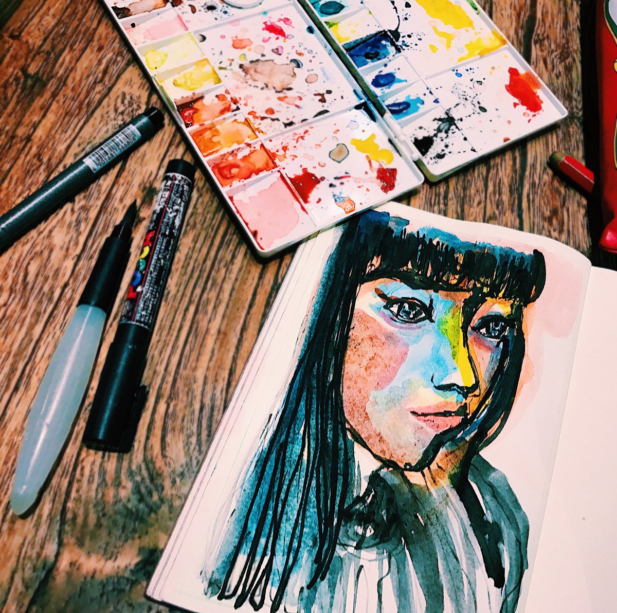 Daycraft's tweet photo. 🖌We can never get enough of seeing incredible #drawings in our #notebooks!! Go check out @drewdrew1130 on Instagram for more!!!
#Daycraft https://t.co/VeEmMX95qF