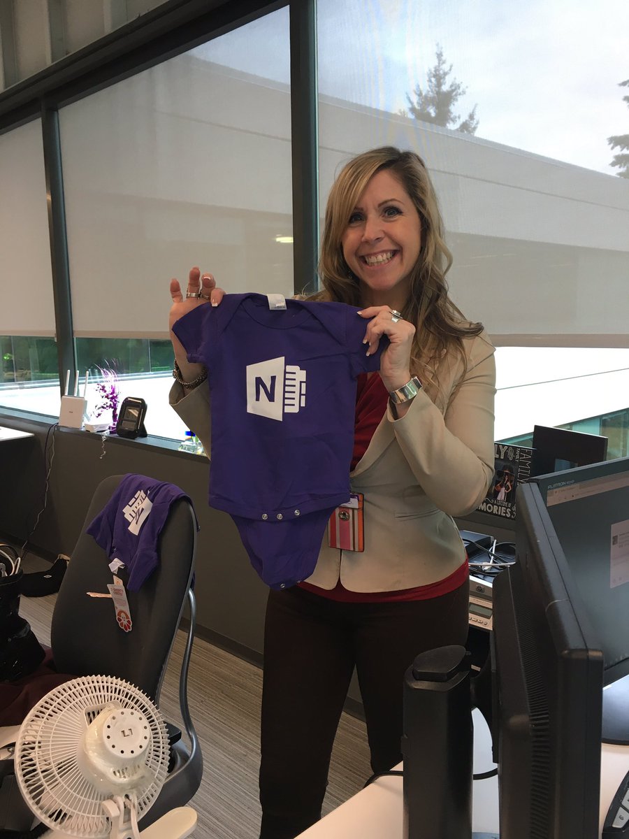 LauraCatPJs's tweet photo. Hey @OneNoteC @msonenote @shapscott @MasterDevwi - here is what the Onesie looks like. Thx to colleague @Justsayin_kata. #OneNoteChallenge! https://t.co/lEQemoBlJw