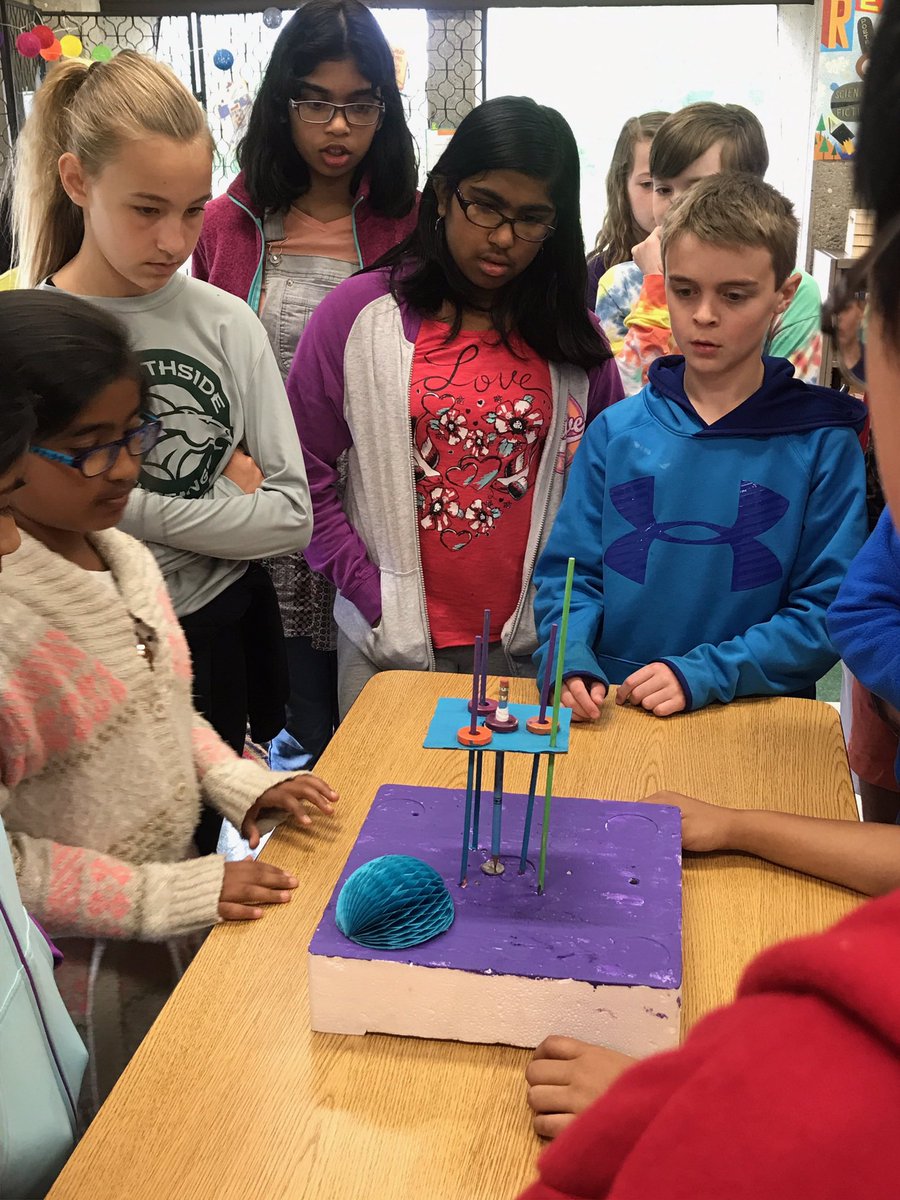 AC_Southside's tweet photo. Sharing a penny battery, magnetic accelerator, hand crank USB charger, &amp; levitating pencil during electricity presentations #sciencerocks https://t.co/YdqoeHmtyE