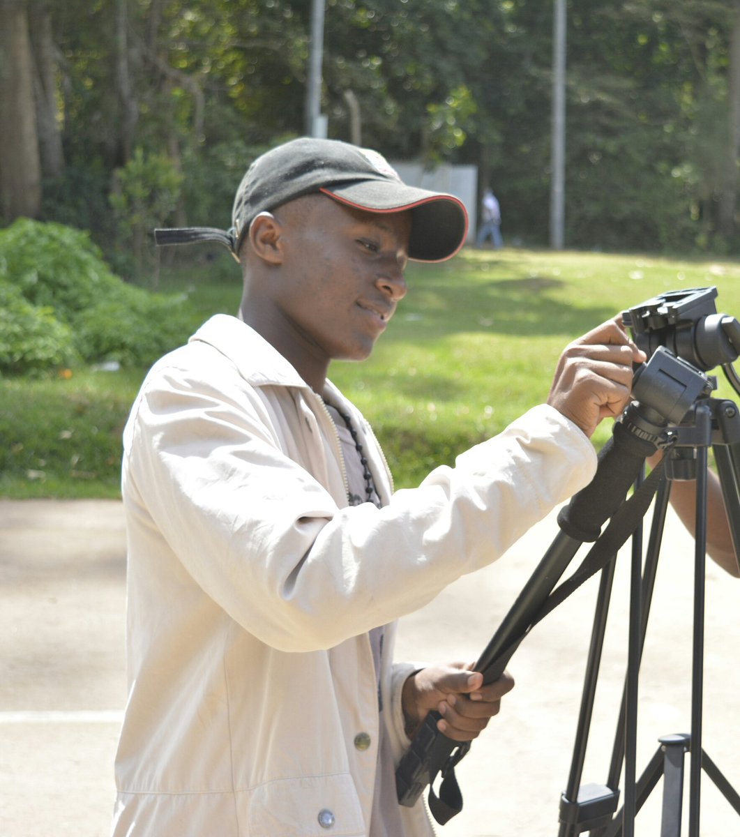 Jassper_Mazza's tweet photo. The future of Kenyan music is in great hands.Im a rapper/Singer From Kenya #TalentDevelopmentKe https://t.co/ZFj5m4N6VB