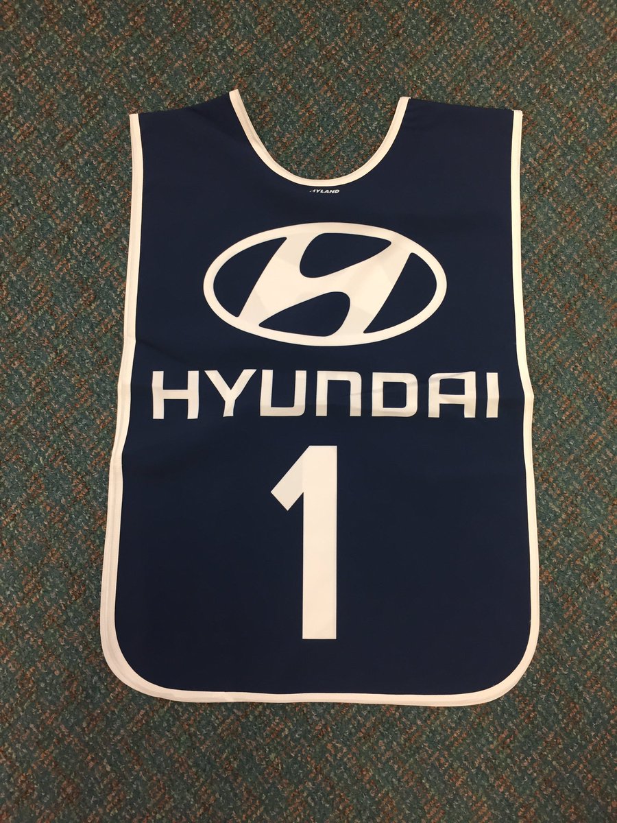 SwanHillRaces's tweet photo. Win a new Hyundai. Take a selfie with a Hyundai car &amp; upload it to FB or @twitter with #holtshyundai #murraydownsswanhillcup https://t.co/eKQv54LdWZ