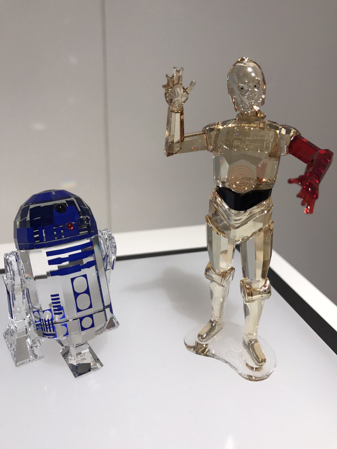 スワロフスキー 『スター・ウォーズ - C-3PO』 5290214 sw5290214_1.jpg