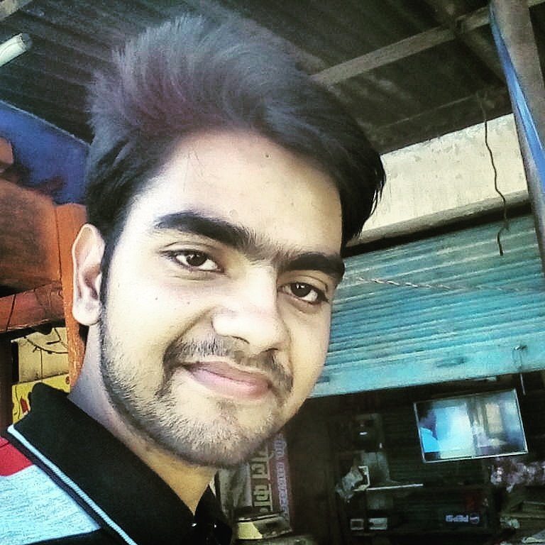 AdeshTi62778744's tweet photo. #eyes speak
#Varanasi 
Just a random one https://t.co/X5q14xvygs