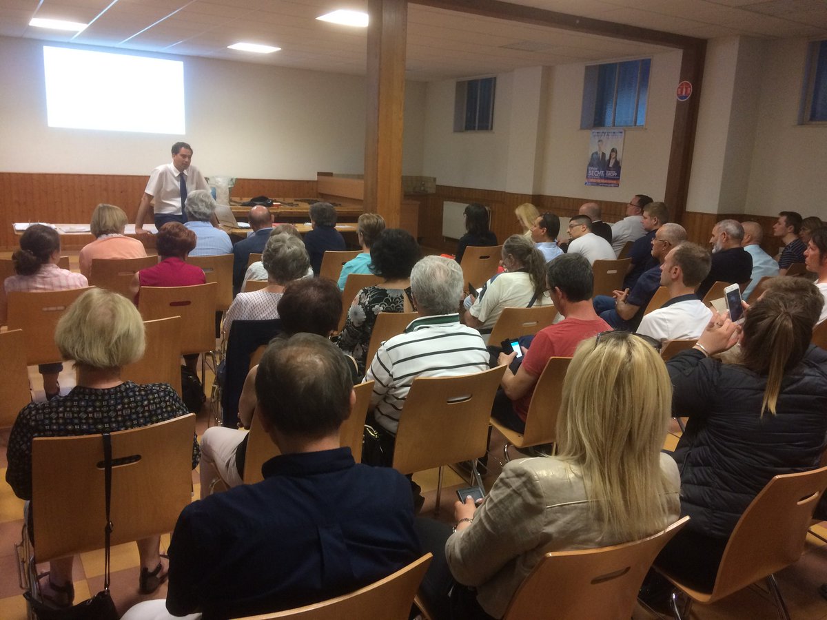 BechtGroff2017's tweet photo. Hier soir au Lerchenberg, échanges constructifs lors de la présentation de notre projet à #Mulhouse ! #legislatives2017 #Becht #OB2017 https://t.co/ToDGUvYYEr