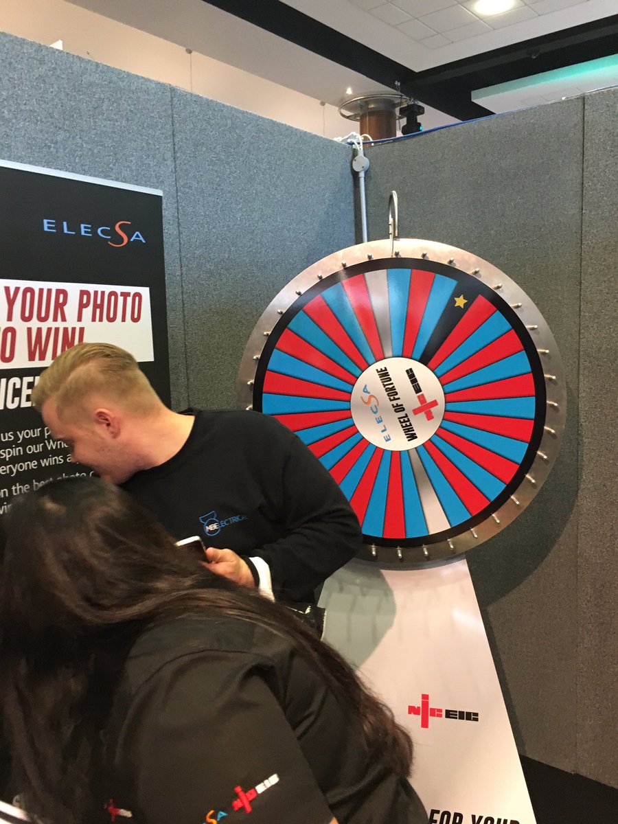 dazzgedd73's tweet image. @officialNICEIC having a great time here at NiCEIC live #niceicelecsalive