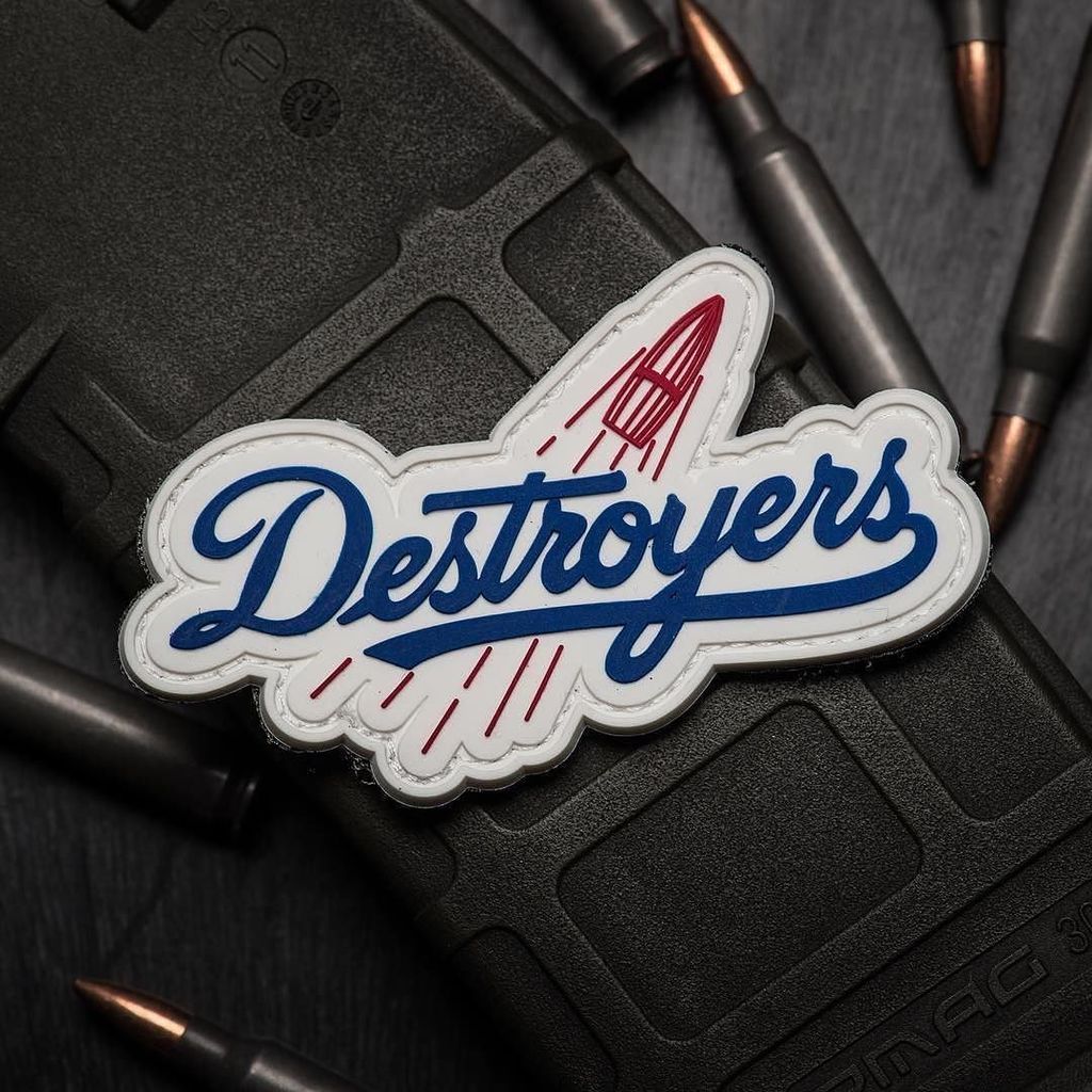 shooterzoo's tweet photo. Destroy. 📷 @deejaysguns 
#deejaysguns #igmilitia #2a #shooterzoo #dodgers #losangeles #guns #556 #223 #ammo #patch… https://t.co/53FnkhsZsG https://t.co/T4aQdEQKhl
