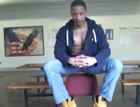 CoolFame's tweet photo. Scooch Sent Me Flix On JPay &amp; Say Yooo Tell The Jawns Ima Be Home Soon Cuhz... Links &amp; Drinks.... #1600 https://t.co/ekZ5uznX6O