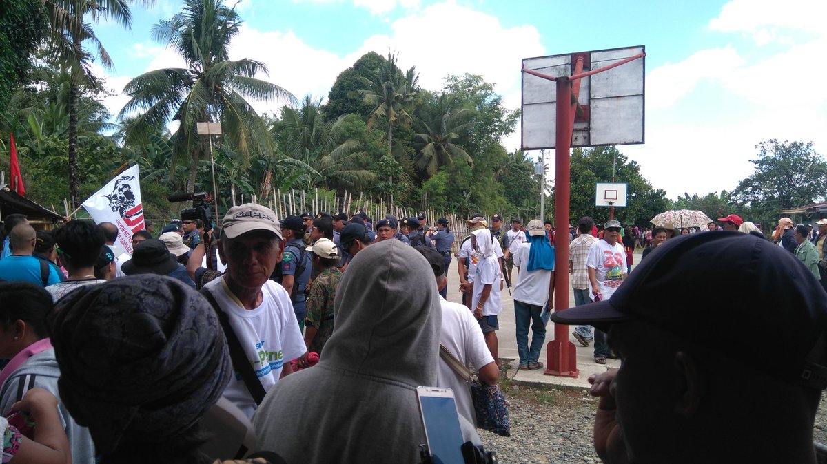 ArleneBrosas's tweet photo. ATM #occupylapanday  Farmers and Supporters having the program to install  Agrarian Reform Beneficiaries #MARBAI https://t.co/VivwwShh1e