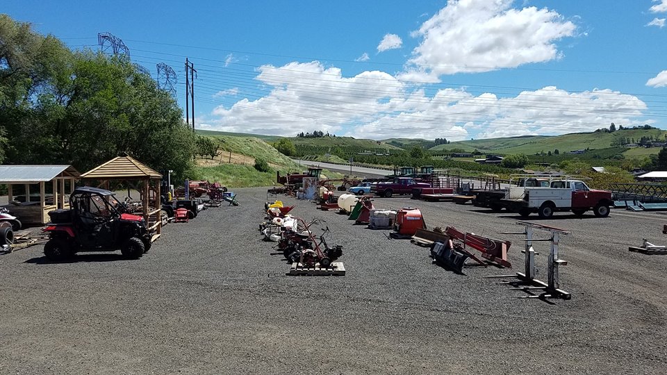 auctionsalesco's tweet photo. Off the chart response to June Consignment Auction Still accepting large items like farm equipment, vehicles.  https://t.co/ObfOUKkmSp https://t.co/51ubjVV9FE