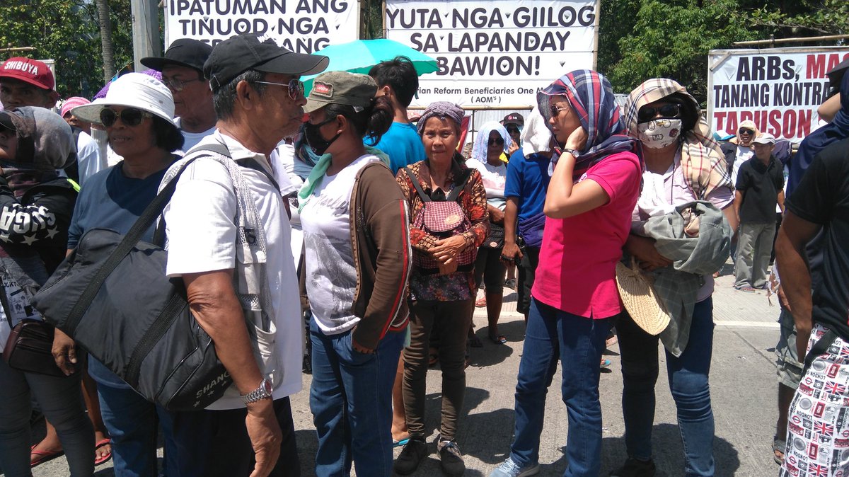 ArleneBrosas's tweet photo. ATM #occupylapanday  Farmers and Supporters having the program to install  Agrarian Reform Beneficiaries #MARBAI https://t.co/VivwwShh1e