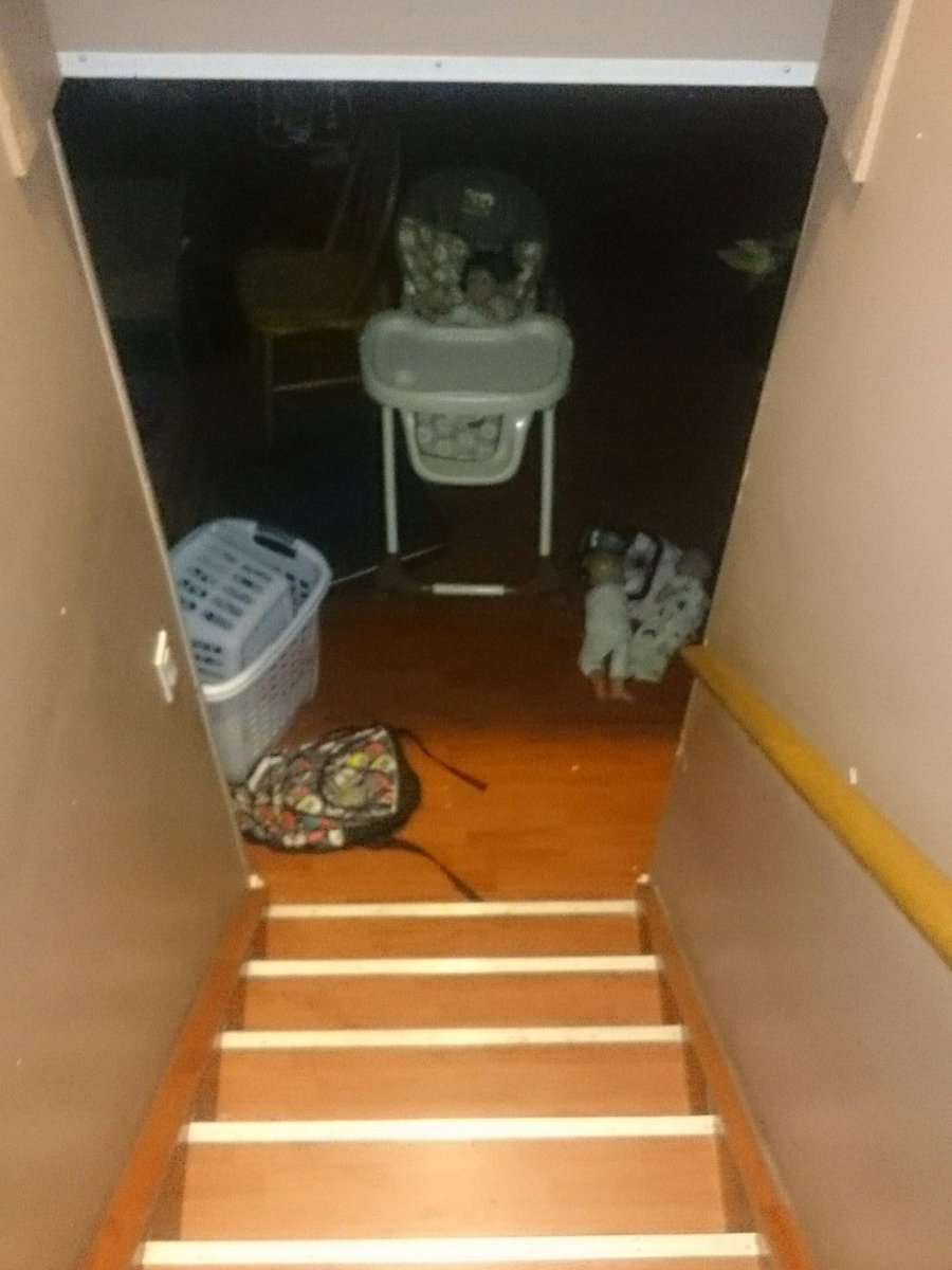 GamingWithJrock's tweet photo. That is not what I want to see before I got to bed https://t.co/kwXRwtLIZ5