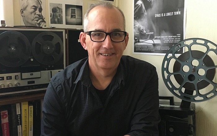 GroovescooterAU's tweet photo. I/v w/ #AMERICANESSENTIALSFF dir. @rsowada
2nite in Syd see @ArmisteadMaupin doco, #WeinerDog or #WarrenG's G-Funk https://t.co/dDPtoRIhhq https://t.co/LdEwyH4Iyj