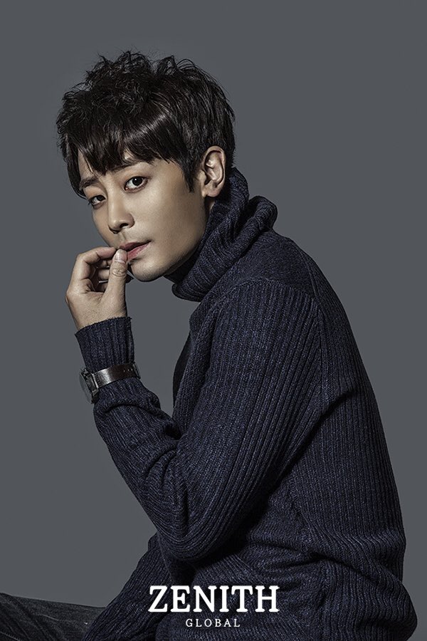 daily_HJS's tweet photo. 늘 느끼는 점:
3n살 먹고도 소년미 낭낭하더니 실화냐 해명해
#한지상 #한지상잘생겼다 https://t.co/bopsKnv7oZ