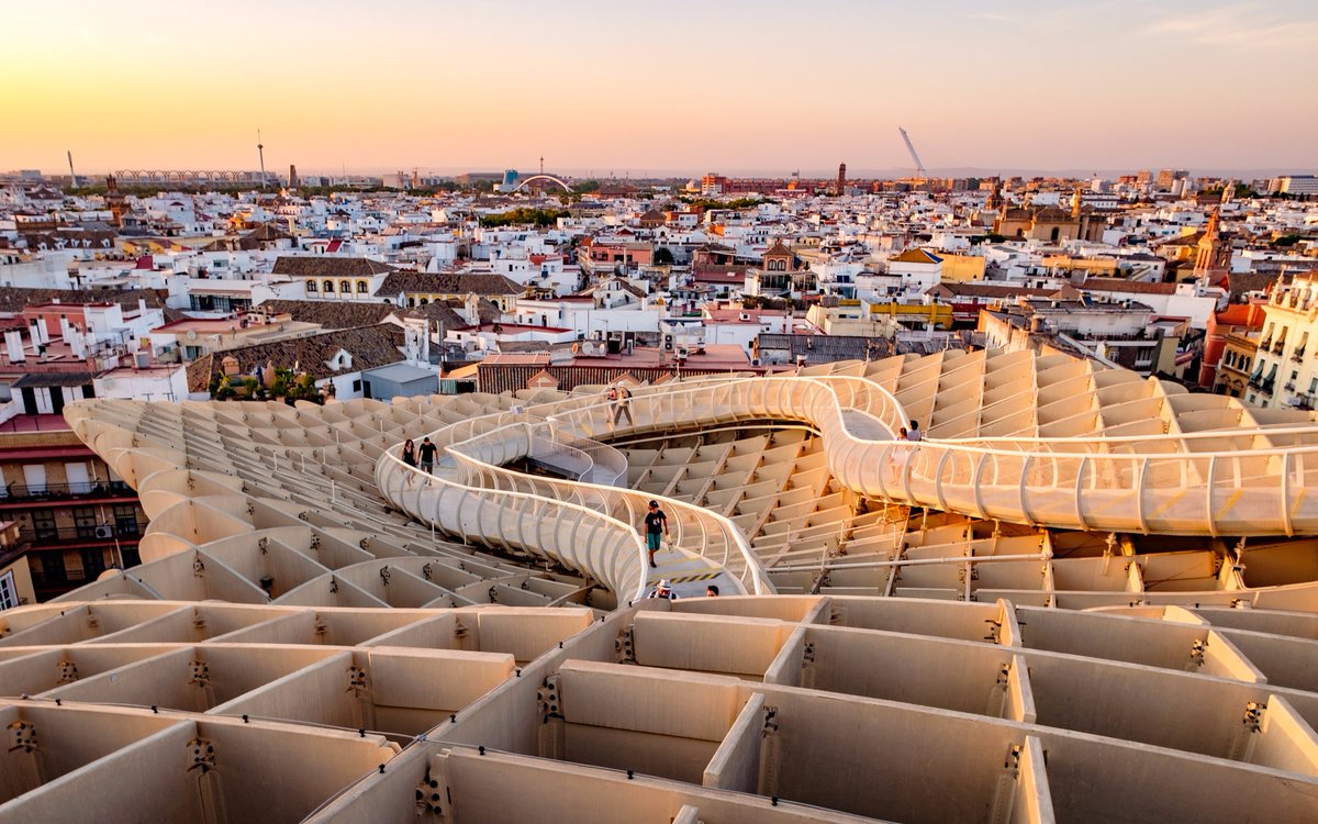 cabissimo's tweet photo. Las Setas de Sevilla - @sevillaciudad @spain Great Happy Thursday people! #spain #españa #andalusia #andalucia #sevilla #airport #cabissimo https://t.co/4QclHszImO