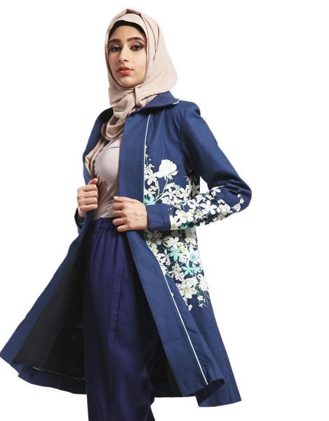 MODESTyleMarket's tweet photo. Blaze the Crowd with Afreena Blazer by Afra! RM263 *Free Shipping Worldwide https://t.co/OL5PBTAtYK #MODESTyle #AquilaStyle #FloralJacket https://t.co/7oHrXBWkRL