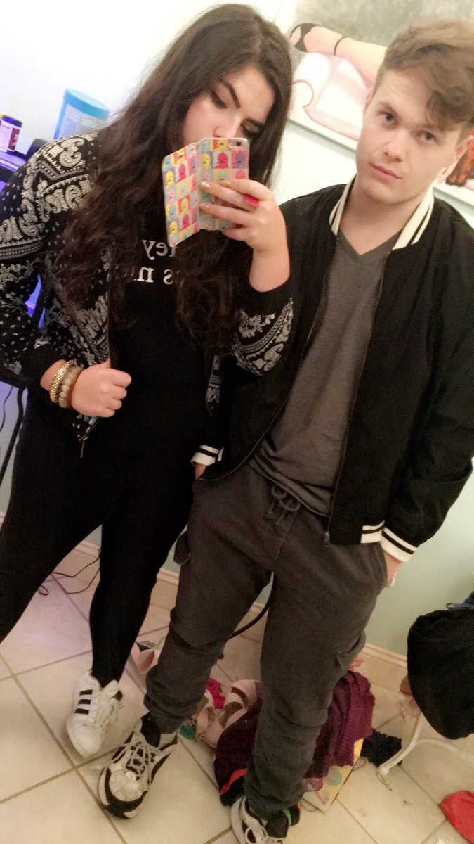 BelleTheHuman's tweet photo. Can u say glo up https://t.co/sZTm8MbRZa